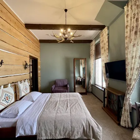 Saloon Western (Салун Вестерн)