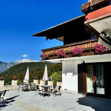 Alpen Hotel "Villa Bello"