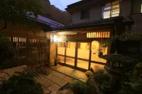 Yoshinoonsen Motoyu - Pysäköinti
