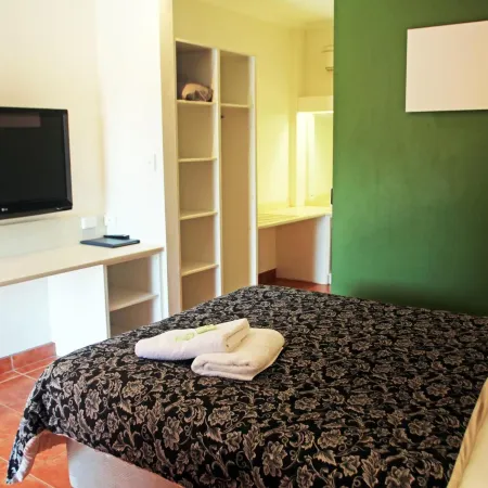 The Stuart Hotel-Motel