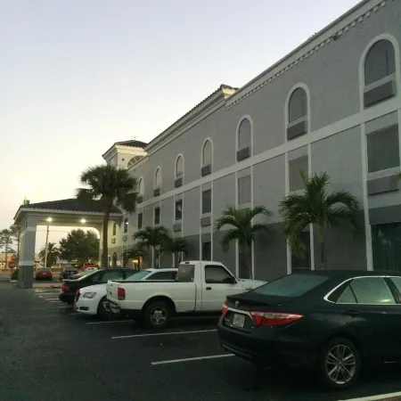 Ruskin Inn Tampa-Sun City Center