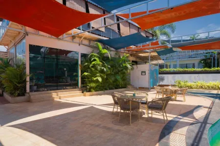 Perfectstayz Koko Maya 5 mins walk to beach Отели в г. Морджим