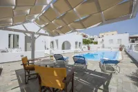 Nissos Thira - piscina