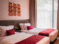 The Astana Resort & Leisure Hotéis em Prigen