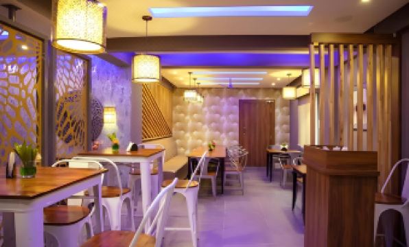 Air Avenue Hotel - Airport - Housity