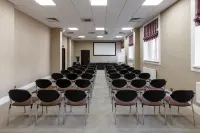 Raymond Hotel - Gym