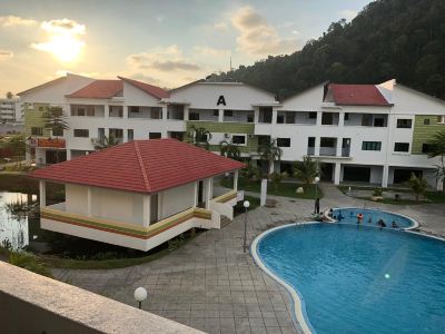 Walking Distance to the Beach, Pangkor
