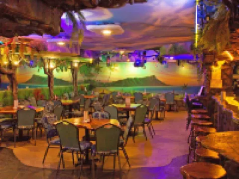 โอไฮอา ไวกิกิ สตูดิโอ สวีทส์ โรงแรมในโฮโนลูลู