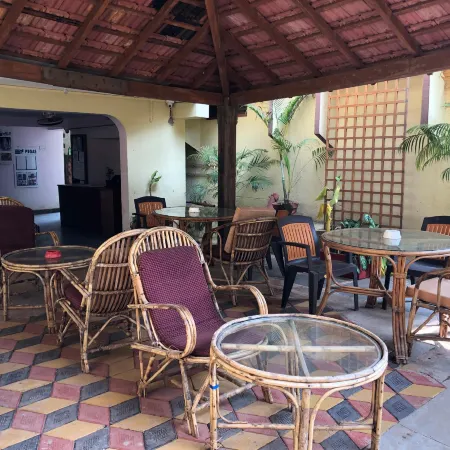 Thomas Beach Guesthouse