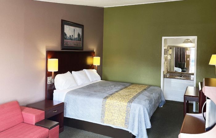 Express Inn Thomson