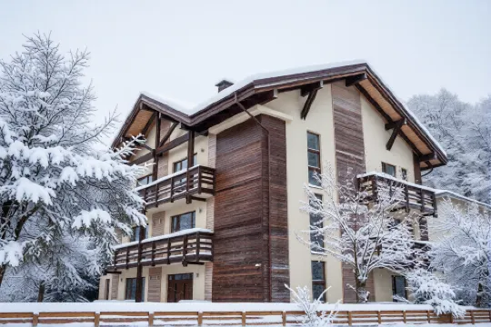 Vverh Guesthouse