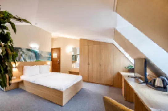 Aura Aquarelle Hotel