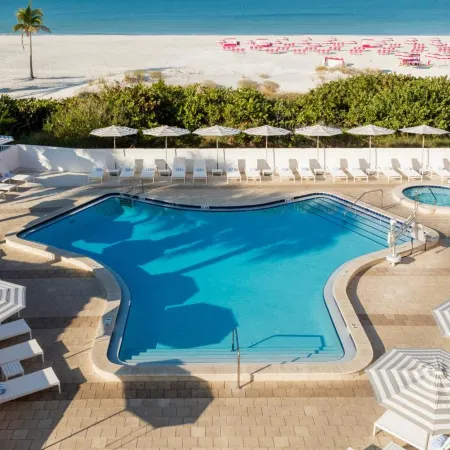 Beach House Suites by the Don CeSar