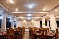 Puri Saron Senggigi Hotel - sarapan