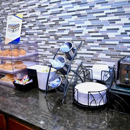 Microtel Inn & Suites by Wyndham Murfreesboro