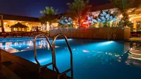 Grand Sunshine Resort & Convention - Pools
