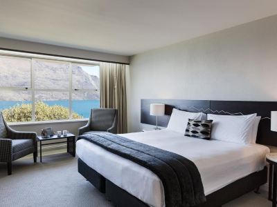 Mercure Queenstown Resort