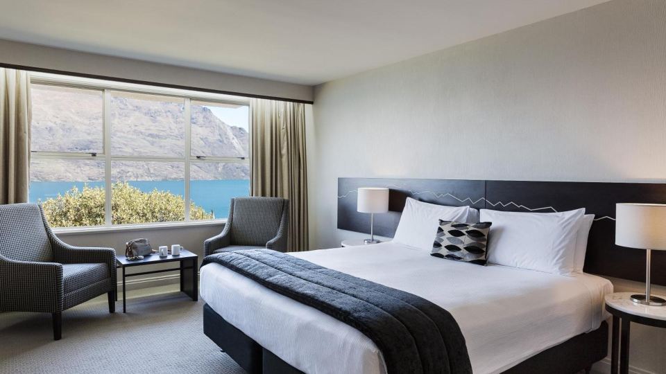 Mercure Queenstown Resort