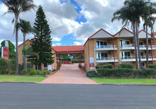 Ulladulla Harbour Motel - balcony