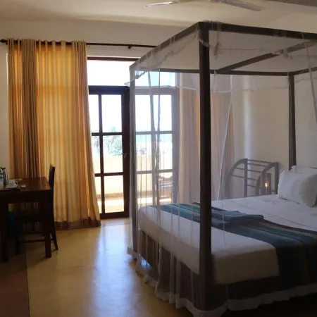 Esprit d'Ici Hotel