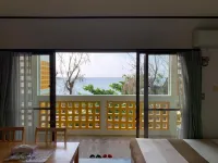 Hotel & Restaurant on the Beach Lue