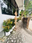 Miss Hong House - Hostels