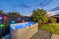 Zenith Escapes Your Quintessential 4BR Haven -  case vacanza in affitto