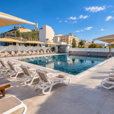 Best Western Plus Khan Hotel Hotels in de buurt van Yivli Minare Mosque