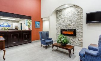 Days Inn by Wyndham Hendersonville