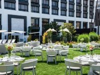 Beverly Hills Marriott Hotels near Beverly Center