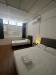 Aayu Seckchuan - 3 Mins Walk to Love Lane - Hostales
