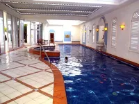 Broadbeach Holiday Apartments - de playa