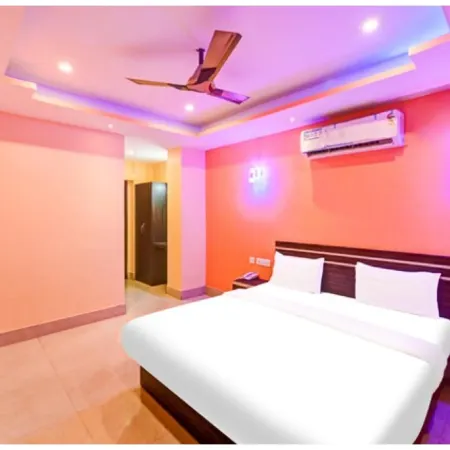 Goroomgo Hotel Sakya Inn Puri