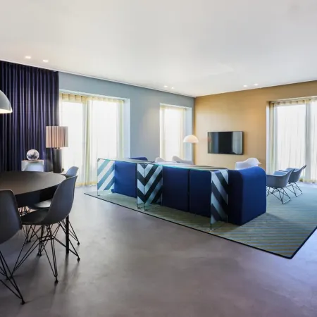 Kirk Suites