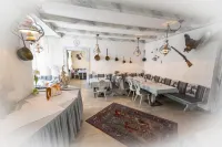 Hotel Garni Hubertus-Nostalgie & Charme - breakfast