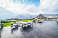 AL FEYHAA RESTHOUSE - parking