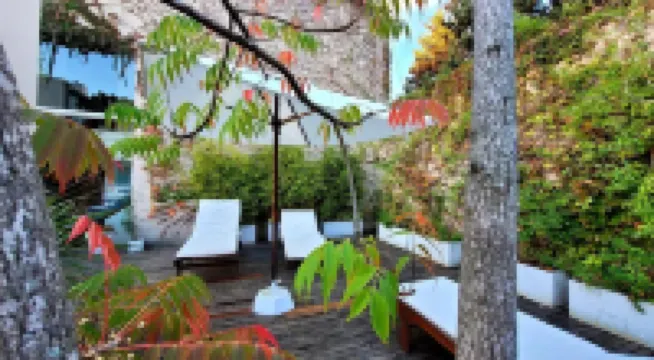 248 フィニステラ ホルヘ・ニューベリー空港周辺のホテル