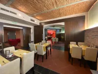 Boutique Hotel Sopianae - breakfast