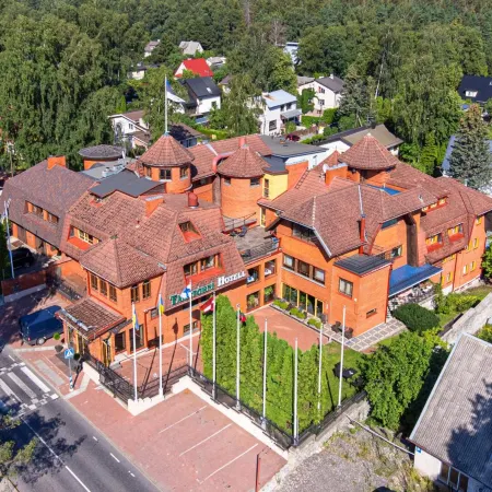 Tähetorni Hotel Отели рядом с достопримечательностью «Нымме»
