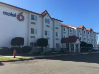 Motel 6 Dixon, CA Отели в г. Уинтерс