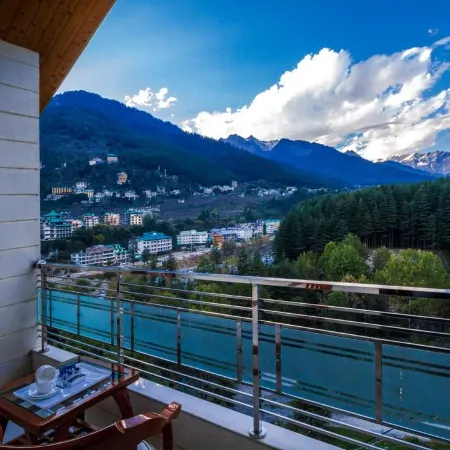 Ashapuri Residency Manali - A Centrally Heated and Air Conditioned Hotel