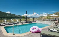 TownePlace Suites by Marriott Avon Vail Valley - piscina