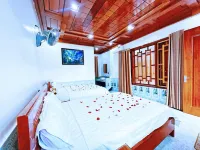 The Hill Villas