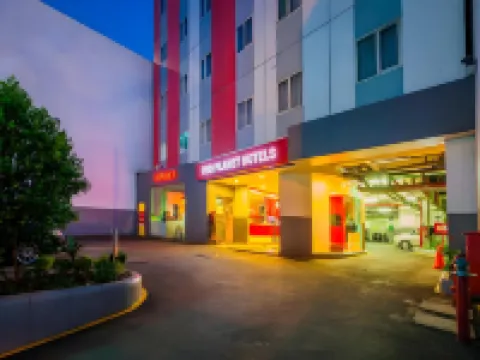 Monoloog Hotel Jakarta Pasar baru Hotel dekat Kemayoran Station