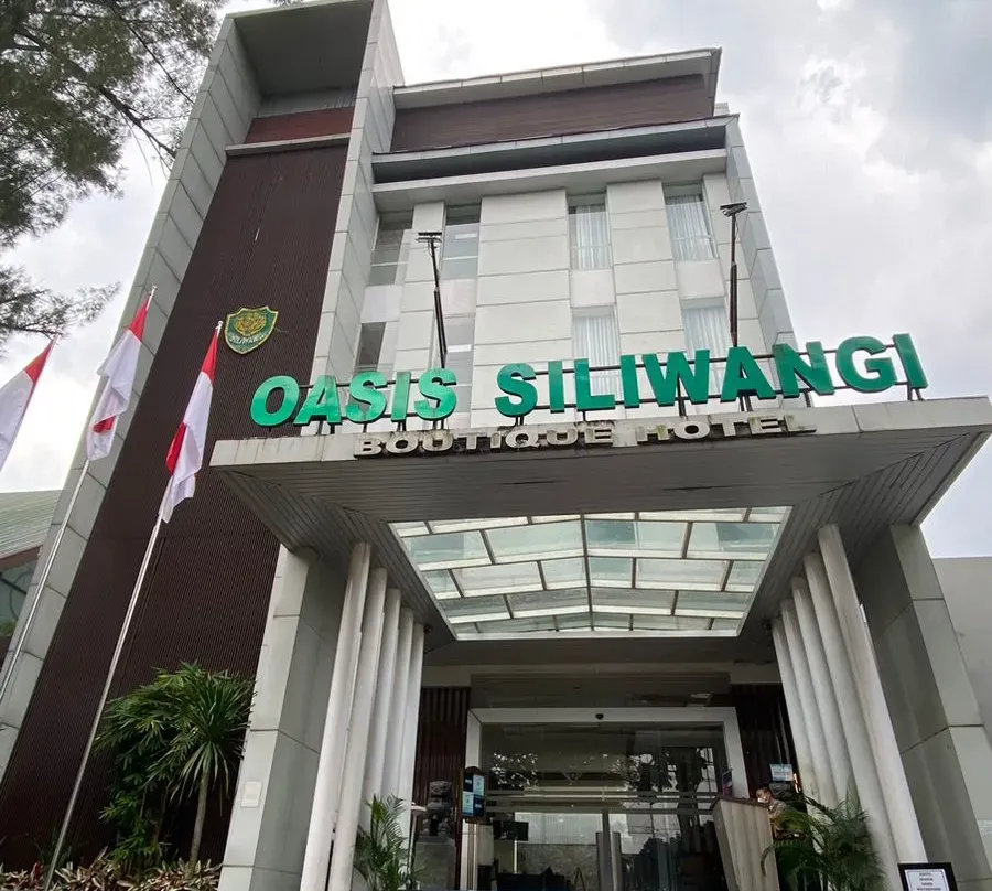 Oasis Siliwangi Sport Hotel - Bandung
