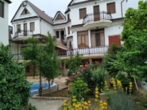 Andalusiya Hotel