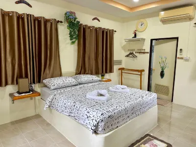 Rai Phuphapok Resort Các khách sạn gần Suan Phueng