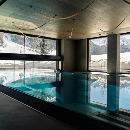 Paradise Lodge