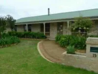 A Wave from It All Esperance - Boutique