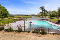 Moruya Holiday Park - ที่มีสระว่ายน้ำ